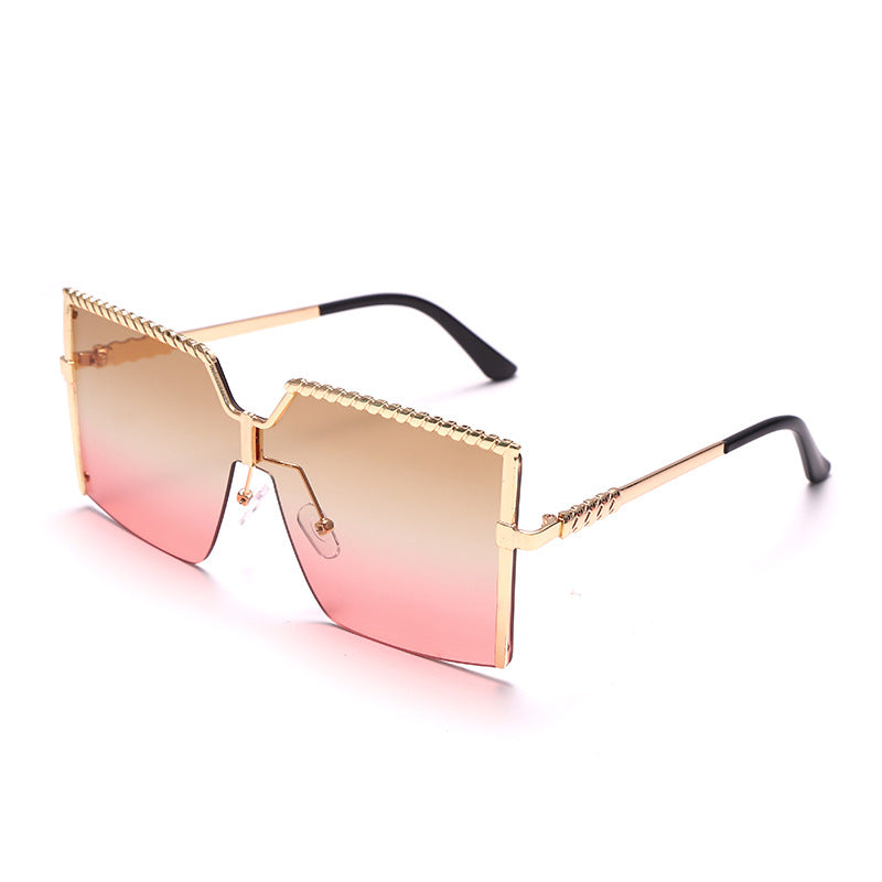 New Frameless Conjoined Style Sunglasses Fashion Personality Sunglasses Ocean Sheet Windproof Sunglasses