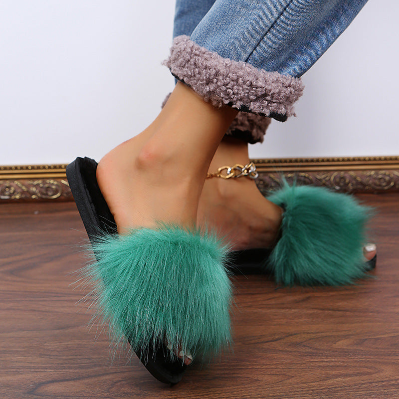 The New Plush Slippers Can Be Worn Outside The Home Plus Size Women's Slippers