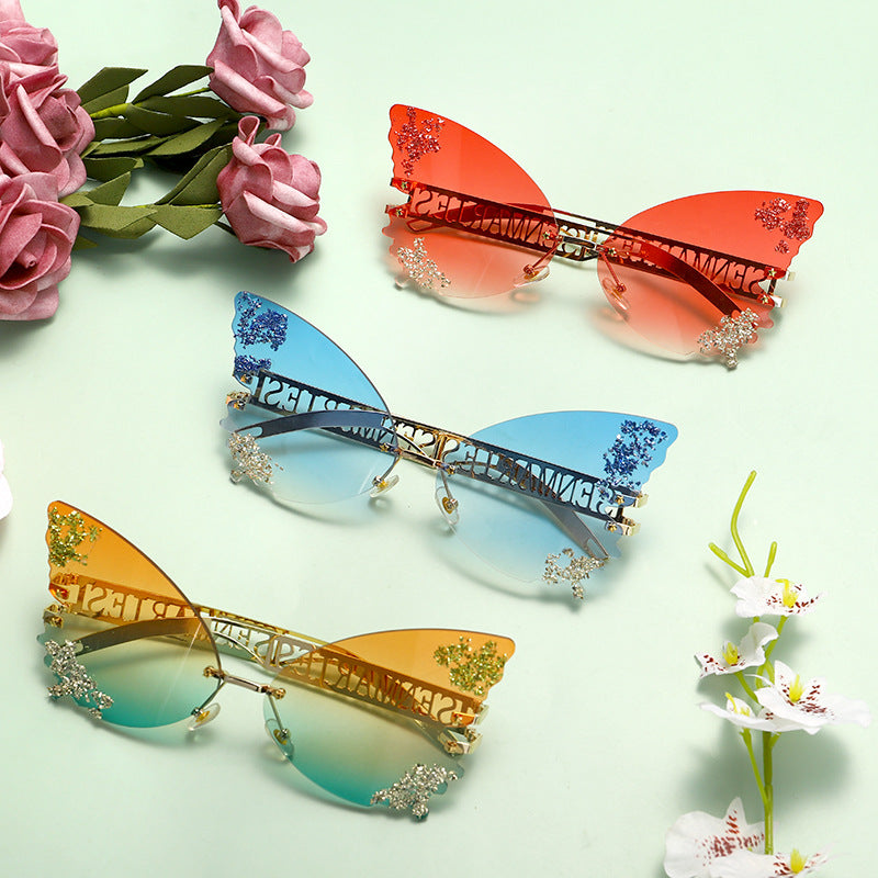 New Big Frame Hot Sale Butterfly Sunglasses Metal Legs Fashion Personality Multicolor Glasses Broken Powder Sunglasses