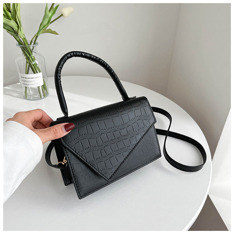 Western Style Bag Women's Bag New Solid Color Messenger Temperament Single Shoulder Simple Stone Pattern Chain Small Square Bag