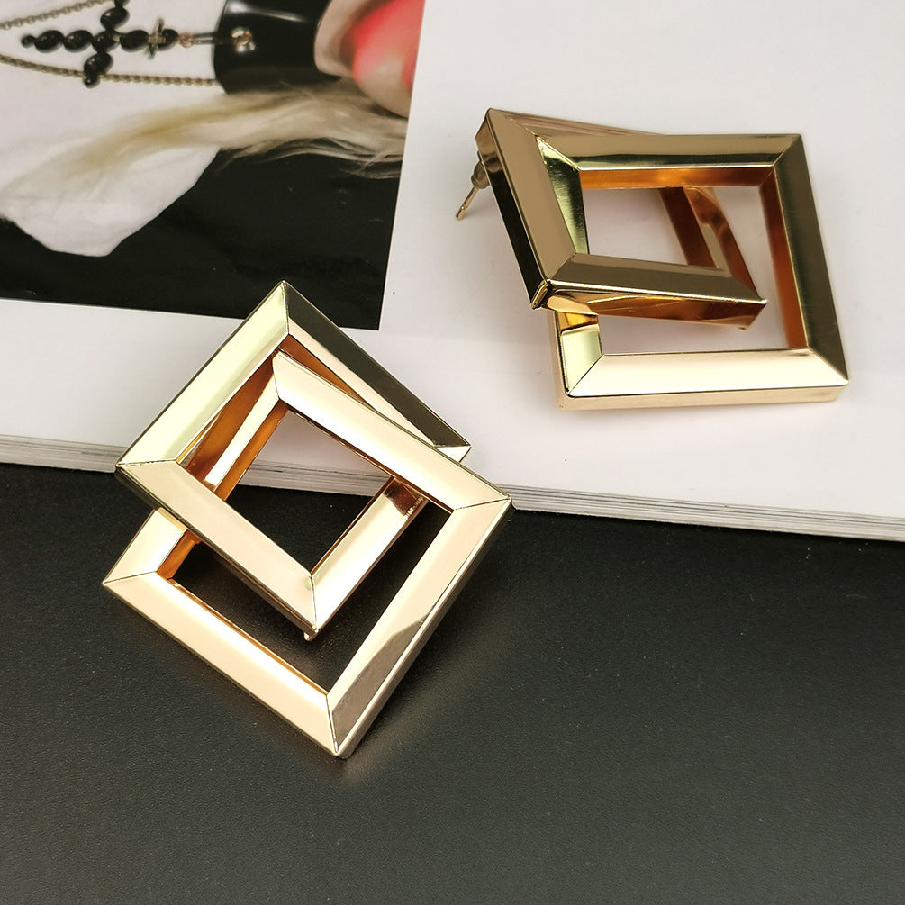 New Trendy Fashion Cool Air Alloy Texture Japanese And Korean Simple Personality Geometric Figure Punk Earrings