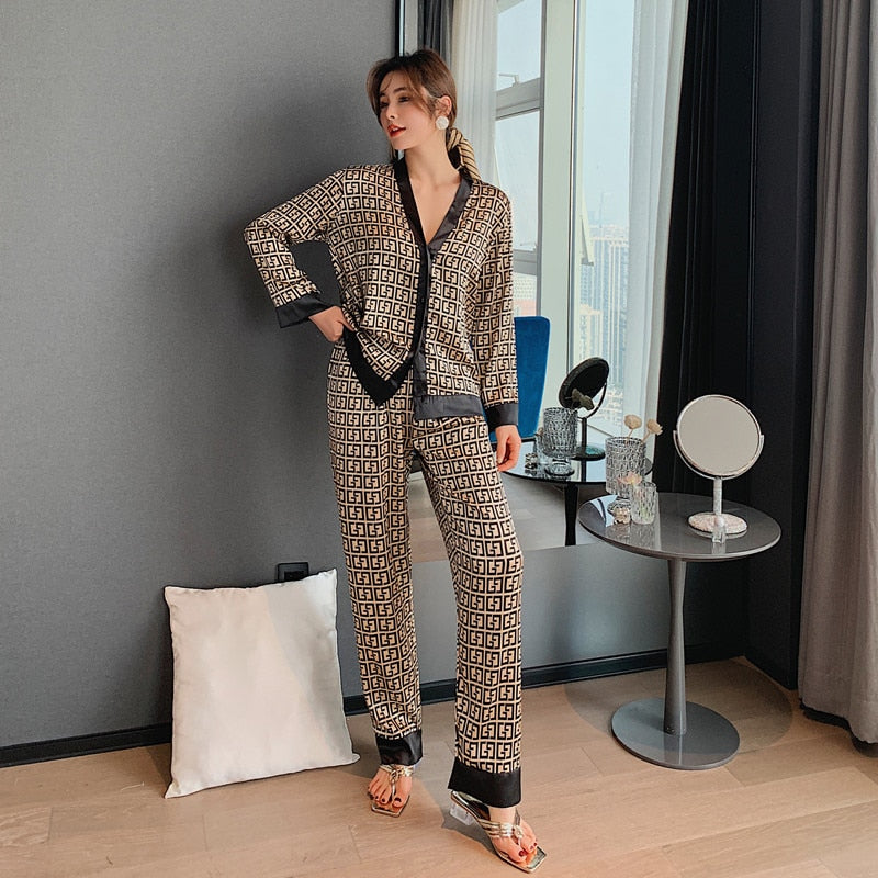 2021 Spring Women's Pajamas Set New Luxury Style Fashion Cross Letter Print Sleepwear Silk Like Leisure Home Clothes Nightwear - TRIPLE AAA Fashion Collection