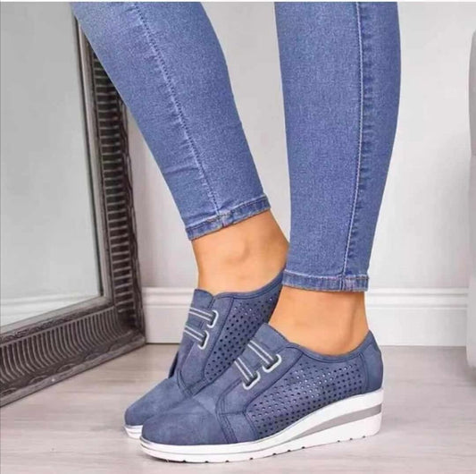 Comfy Platform Shoes with Mid-Heel