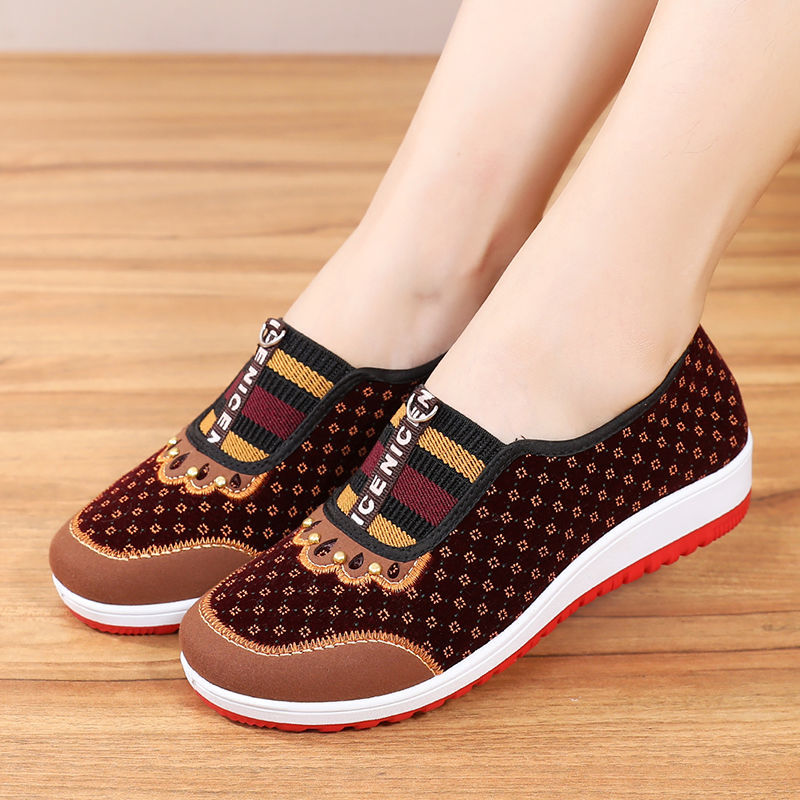 New Style Old Beijing Cloth Shoes Women's Soft Bottom Non-Slip Middle-aged Leisure Cloth  Flat Bottom Mom Shoes Female Shoes - TRIPLE AAA Fashion Collection
